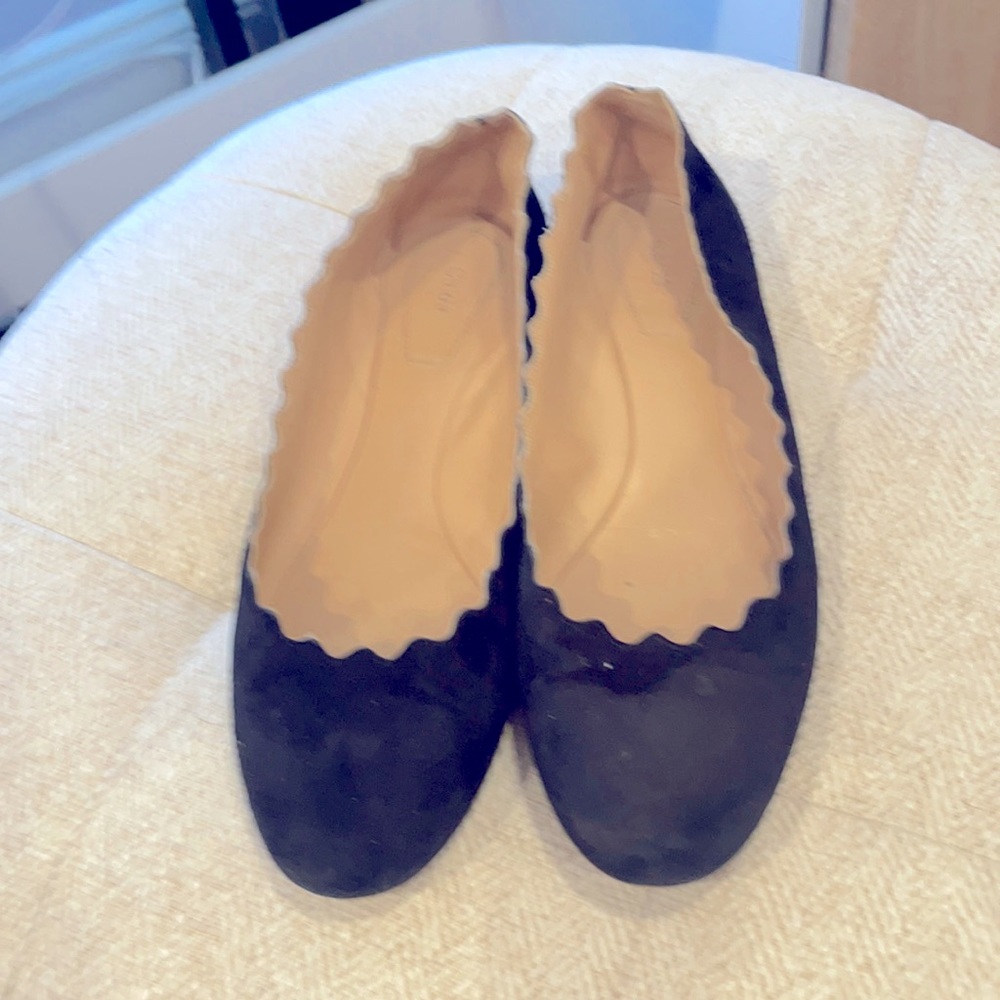 Chloe Lauren scalloped leather ballet flat